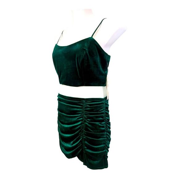 Stretch Velvet Honey & Rosie Emerald Green 2-Piece Cocktail Dress Rave Skirt Set - Picture 7 of 16